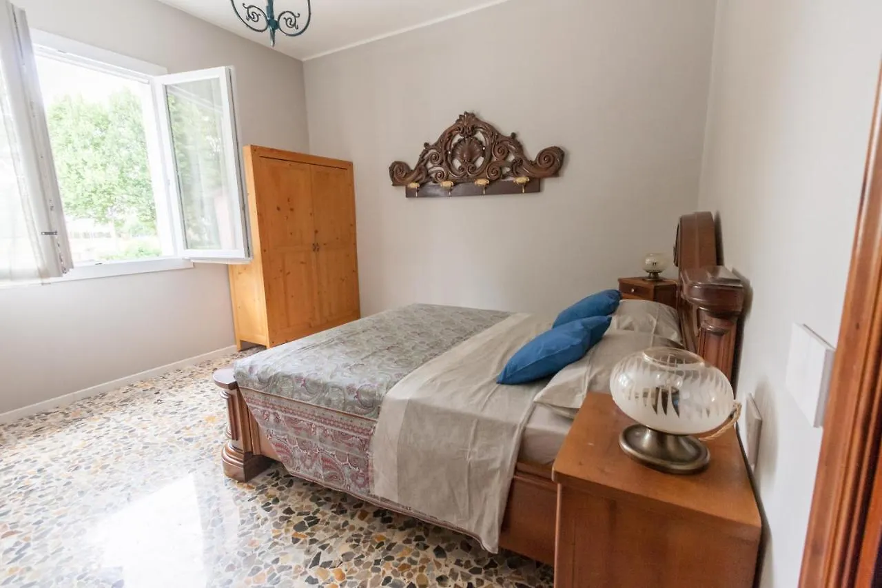 Bed and Breakfast La Brunita à Rubiera Couette-café